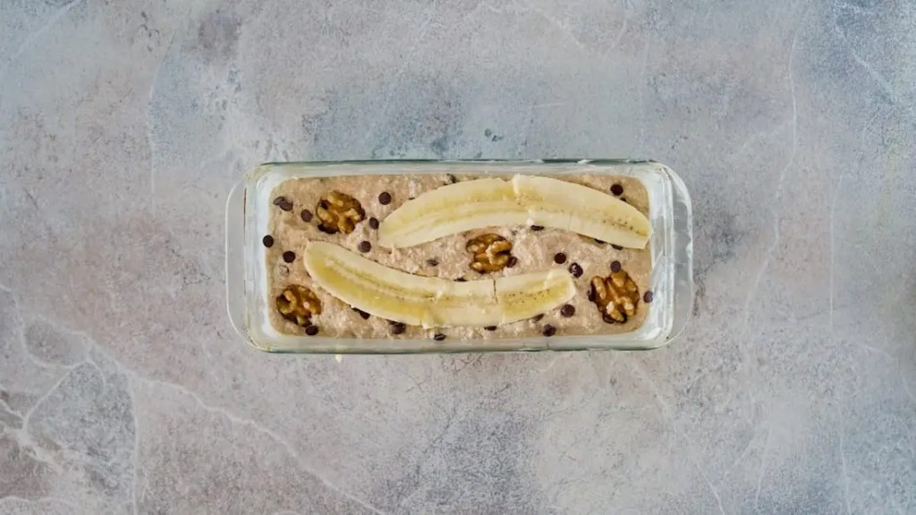 Veganes Bananenbrot fertig zum Backen