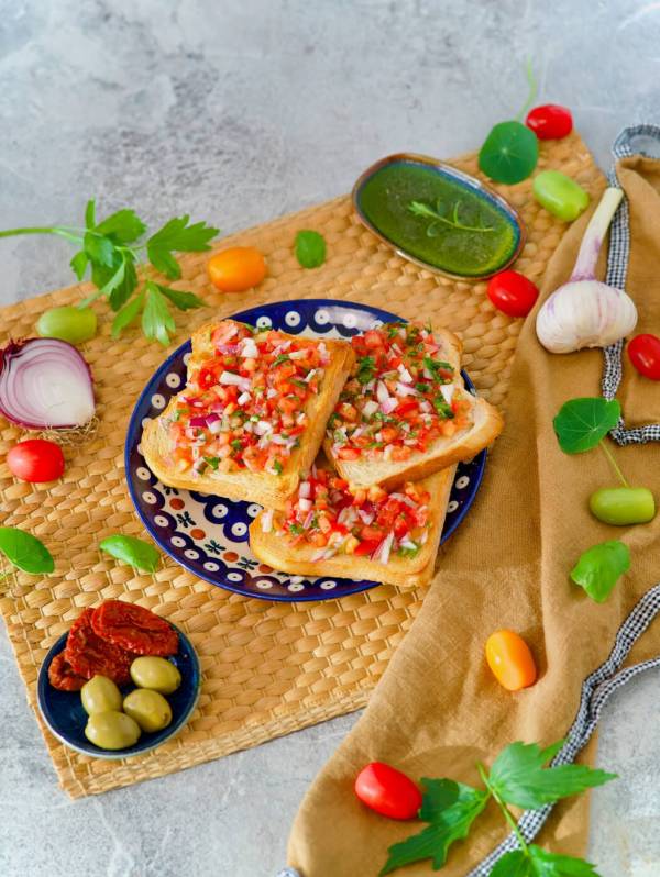 Bruschetta with toast and olives