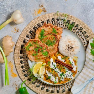 Mungbean Curry with rice and garlic