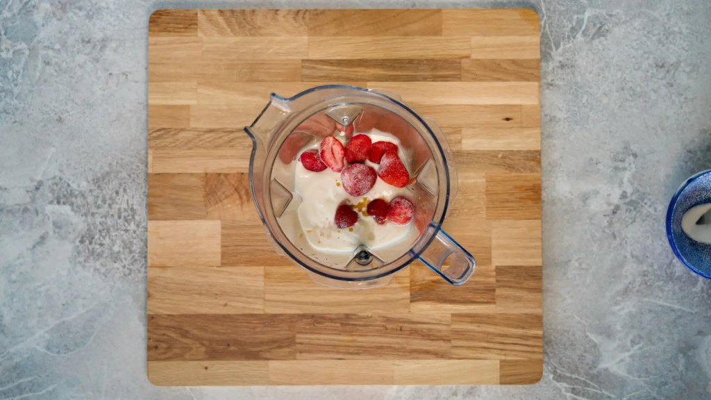 Ingredients for yoghurt drink getting mixed up