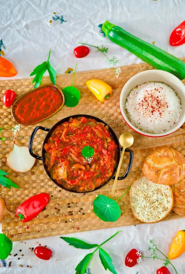 Veganer ungarischer Eintopf fertig