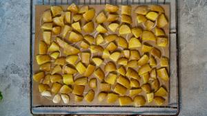 Spread potatoes for Batata Harra