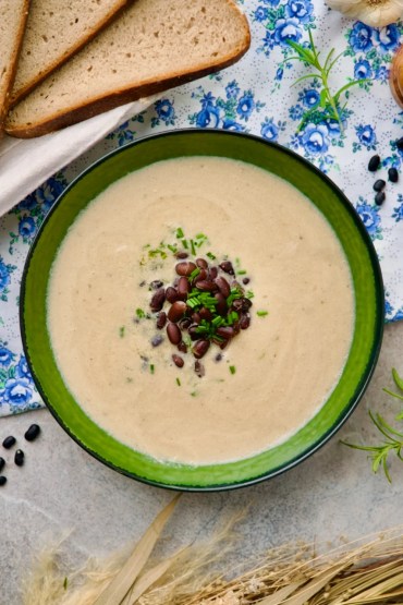 Vegan Garlic Soup finished
